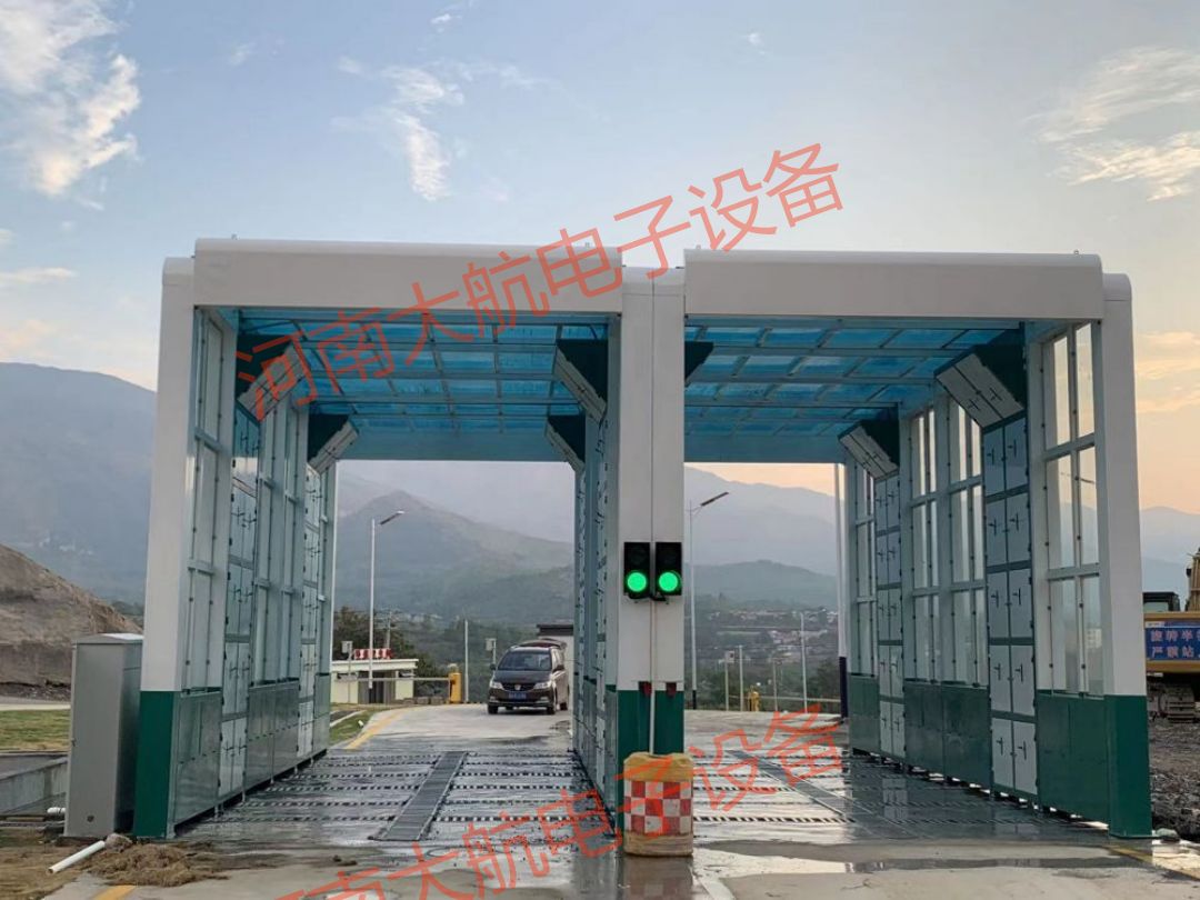 河南大航电子龙门洗车机34.jpg